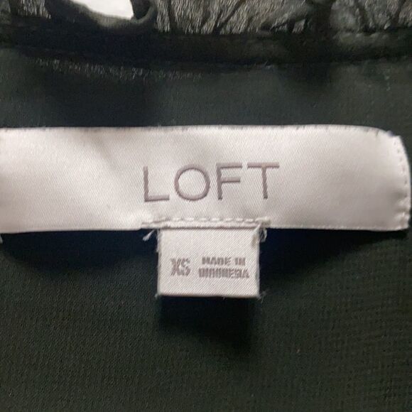 Loft Dark Green Peasant top - Picture 4 of 4